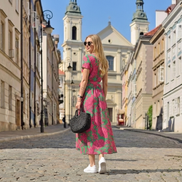 Elegancka sukienka Natalia – kwiatowy ogród